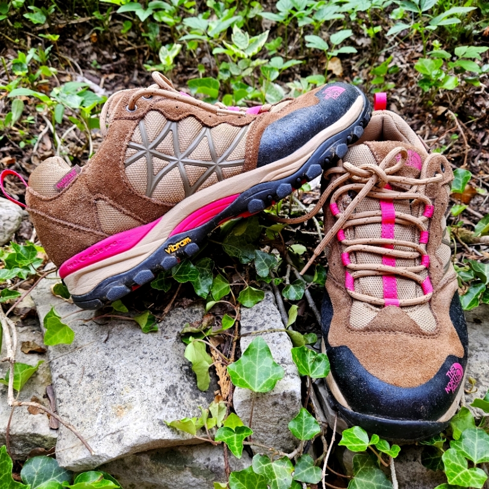 Womens hiking shoes